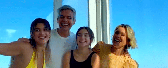 Flávia Alessandra ganha homenagem de Otaviano Costa com faixa em avião: “Quem já teve?” (Reprodução/Instagram