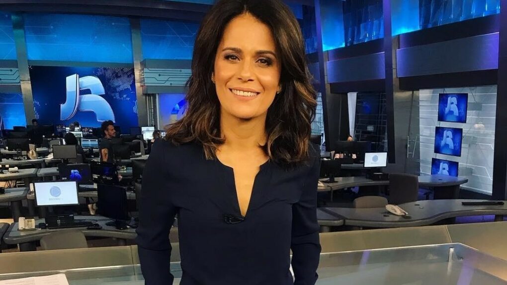 Adriana Araújo pode voltar para a televisão em pouco tempo (foto: Reprodução)