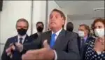 Jair Bolsonaro grita e vocifera contra repórter da Globo Laurene Santos Foto: Reprodução