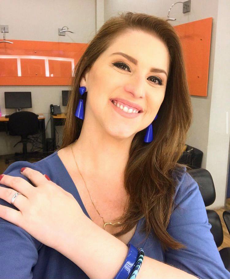 Apresentadora que saiu da Globo tem estreia definida na Band