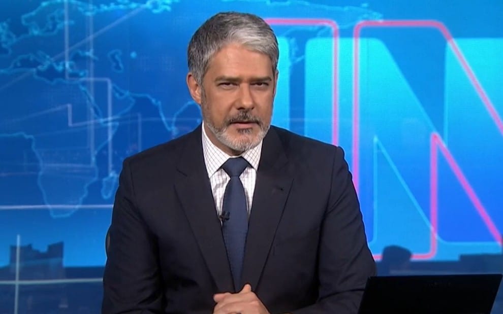 O jornalista Bonner apresenta todos os dias ao lado de Renata Vasconcellos o telejornal Jornal Nacional na TV Globo (Foto: Reprodução)