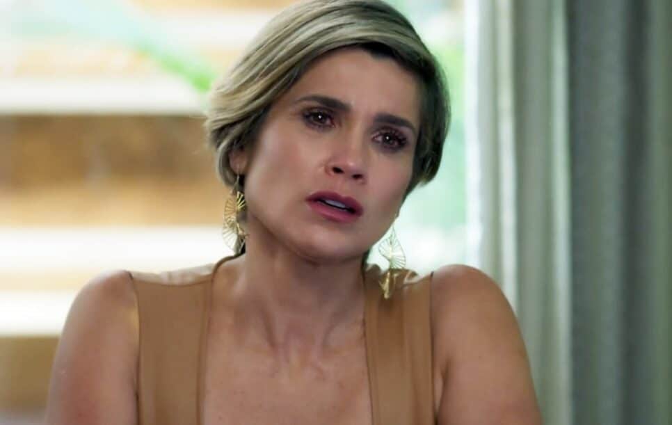 Helena (Flávia Alessandra) em Salve-se Quem Puder (Reprodução/TV Globo)