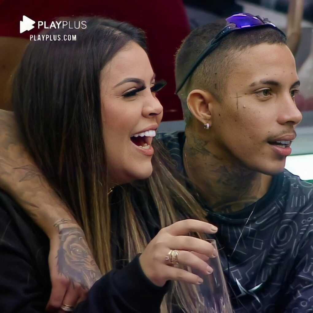 Mari e Matheus podem estar esperando um bebê no Power Couple (Reprodução/Playplus)