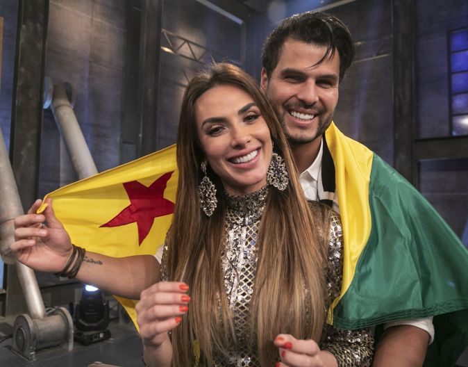 Nicole Bahls e Marcelo Bimbi foram os campeões do Power Couple Brasil 4 (Reprodução)