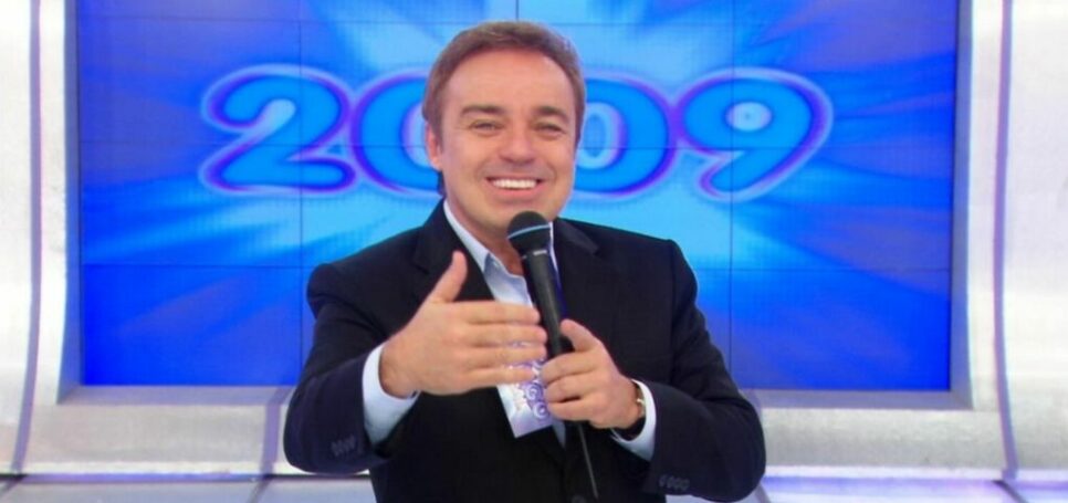 Suposto namorado de Gugu Liberato, Thiago Salvático, duvida da versão oficial da morte do apresentador: 'Jamais'