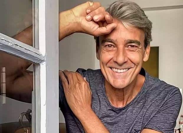 Alexandre Borges conta que pausou sua carreira de ator para se dedicar aos cuidados de sua mãe