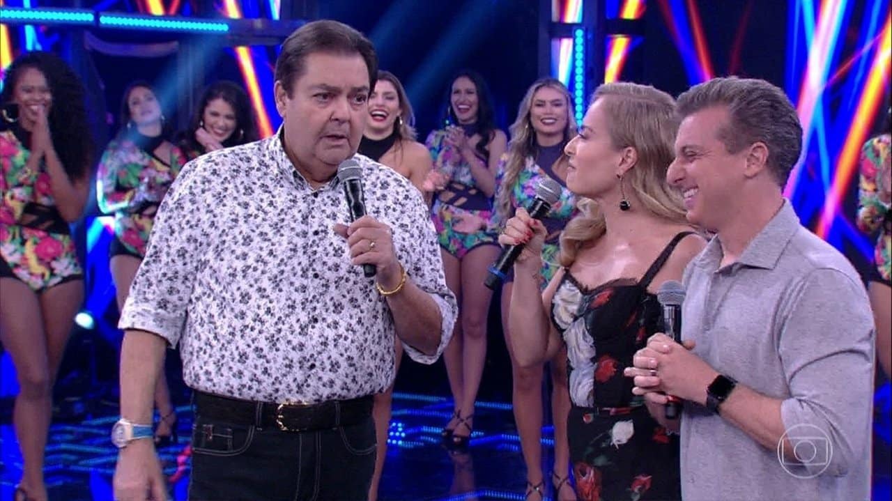 Faustão recebeu Luciano Huck e Angélica no Domingão, na TV Globo (Reprodução/Globo)