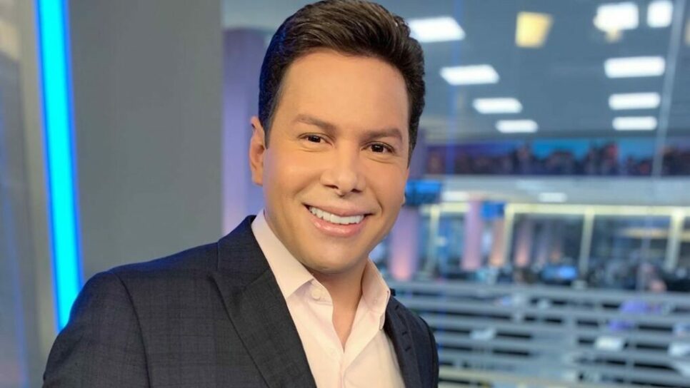Comandante do Primeiro Impacto e favorito de Silvio Santos, Marcão do Povo renova com SBT até 2024 (Reprodução)