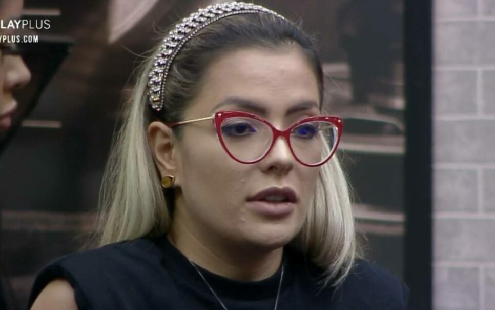 Li Martins afirma que Dani e Fábio estão se escondendo atrás dos outros competidores, no Power Couple (Reprodução/RecordTV)