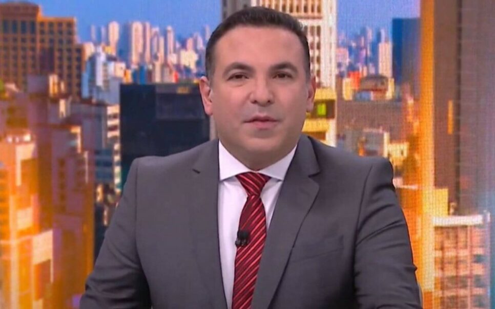 Após mal súbito, RecordTV se pronuncia sobre atual estado de saúde de Reinaldo Gottino (Foto: Reprodução)