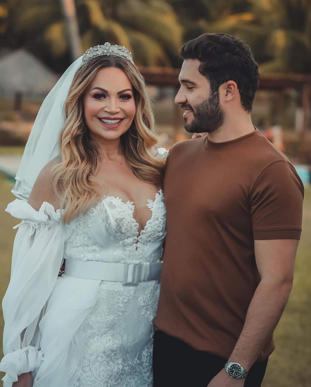 Solange Almeida e o marido, Monilton Moura (Reprodução/Instagram)