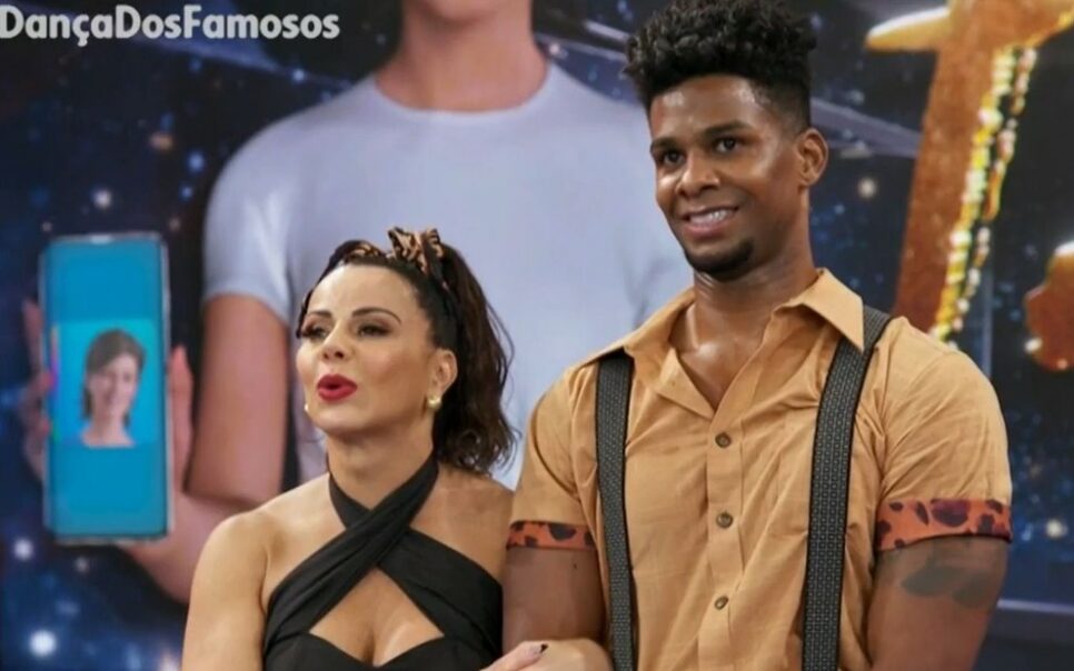 Adeilton Ribeiro e Viviane Araújo na Super Dança dos Famosos (Reprodução/Globo)