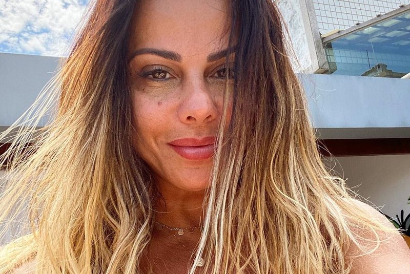 Viviane Araújo se revolta com ex após Radamés Martins afirmar que relação prejudicou sua carreira (Foto: Reprodução)