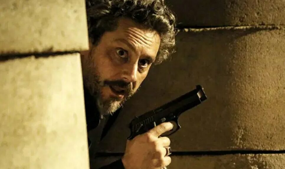 Império: José Alfredo é assassinado por José Pedro (Reprodução/Globo)