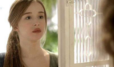 Mari dá à luz, em Malhação (Imagem: Reprodução / Globo)