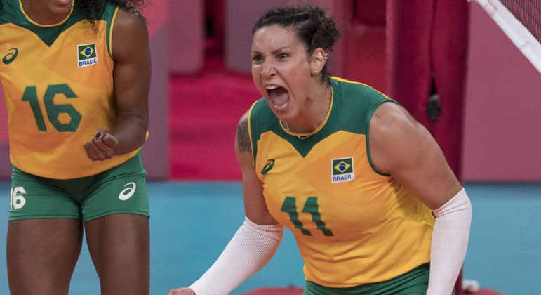 Atacante da seleção feminina de vôlei Tandara Caixeta