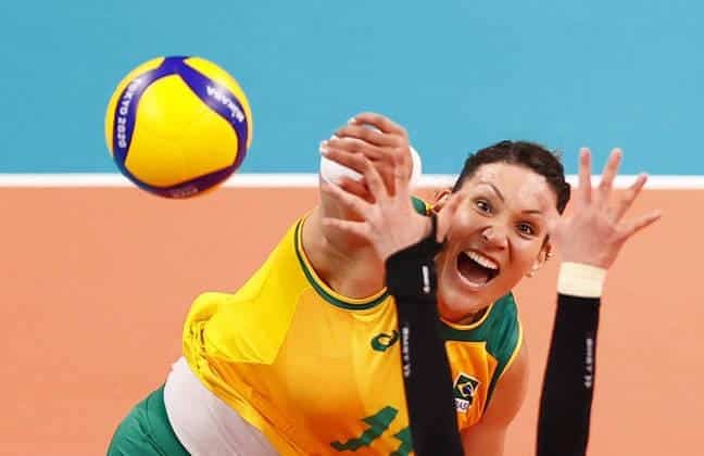 A atacante da seleção feminina de vôlei Tandara Caixeta