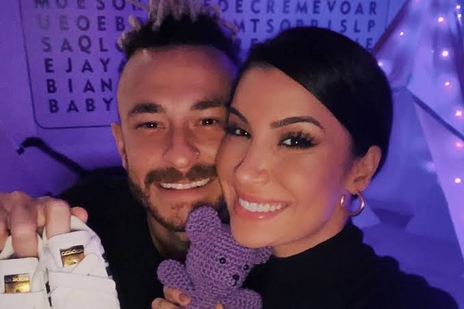 Fred diz ter recebido uma lição que o fez mudar enxoval do filho