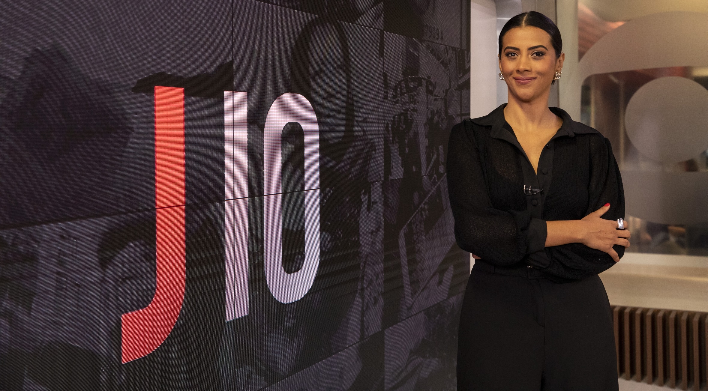 Aline Midlej, da Globo News, assumirá posto de Renata Vasconcellos (Reprodução)