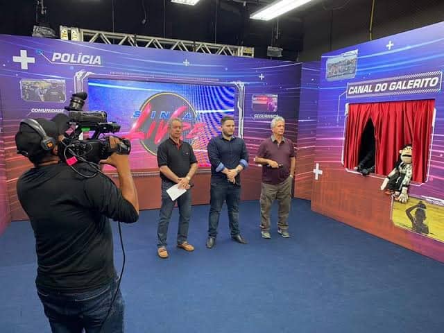 'Canal Livre' volta a ser exibido na Band e acaba em confusão ao vivo 