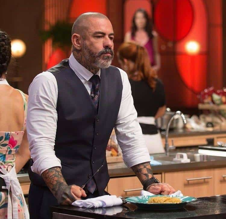 Henrique Fogaça conta sobre desmaio no MasterChef: 'Não me alimentei bem'