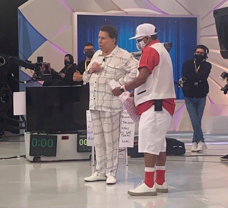 Patrícia Abravanel fica surpresa com atitude de Silvio Santos: 'Ele é único demais'