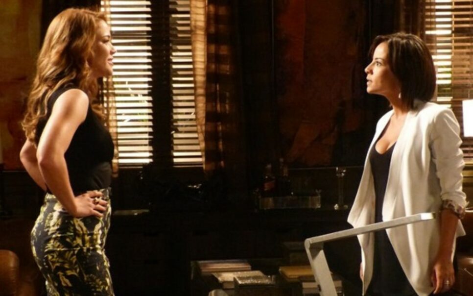 Cristina (Leandra Leal) e Maria Clara (Andréia Horta) em Império, novela da Globo (Foto: Divulgação/Globo)