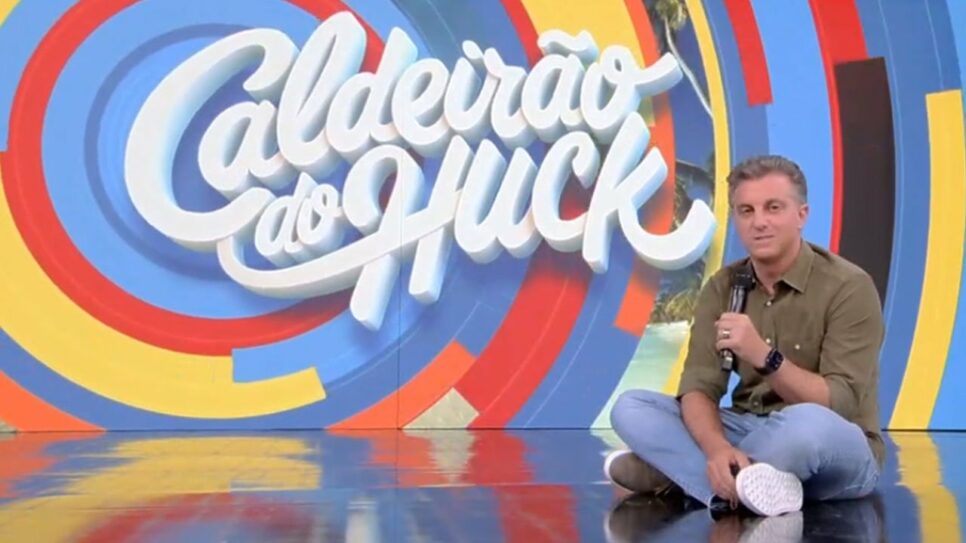 Luciano Huck, da Globo, presta homenagem a Michelle Mibow, que morreu repentinamente(Foto Reprodução Internet)