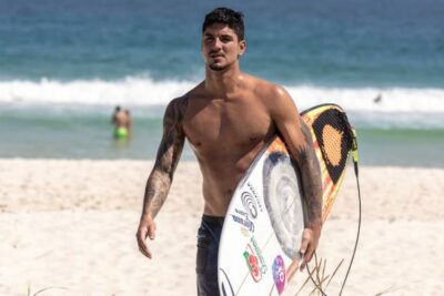 Imagem do post Gabriel Medina dá a volta por cima depois de perda por polêmica