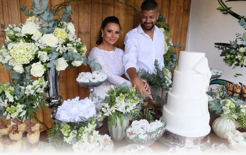 Viviane Araújo já se casou no civil com Guilherme Militão