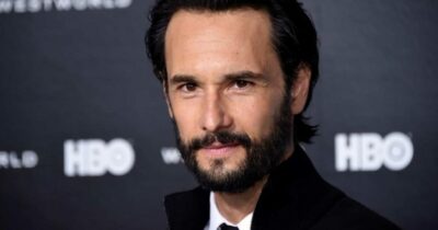 Imagem do post Rodrigo Santoro sofre preconceito com casamento com homem e assume situação: “Feminino não queria”