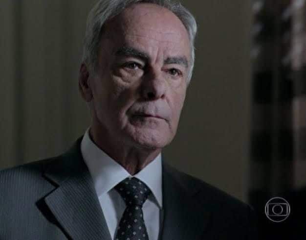 Império: Merival fica do lado de Maurílio e jura se vingar de José Alfredo