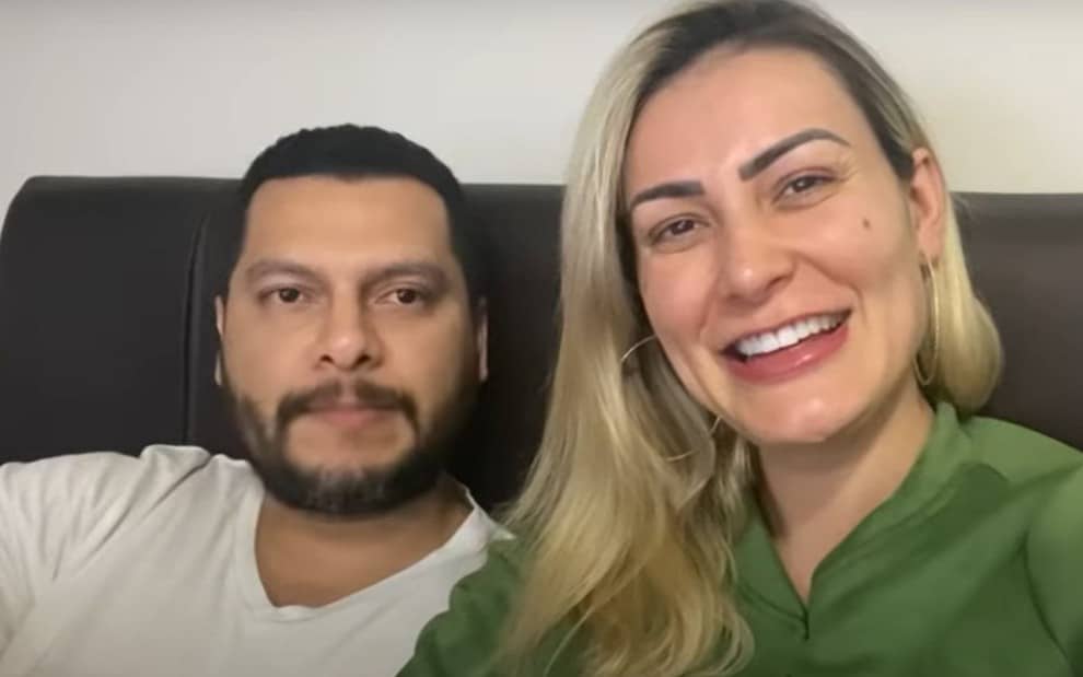 A famosa ex-apresentadora da Record, Andressa Urach precisou ser internada (Foto: Reprodução)