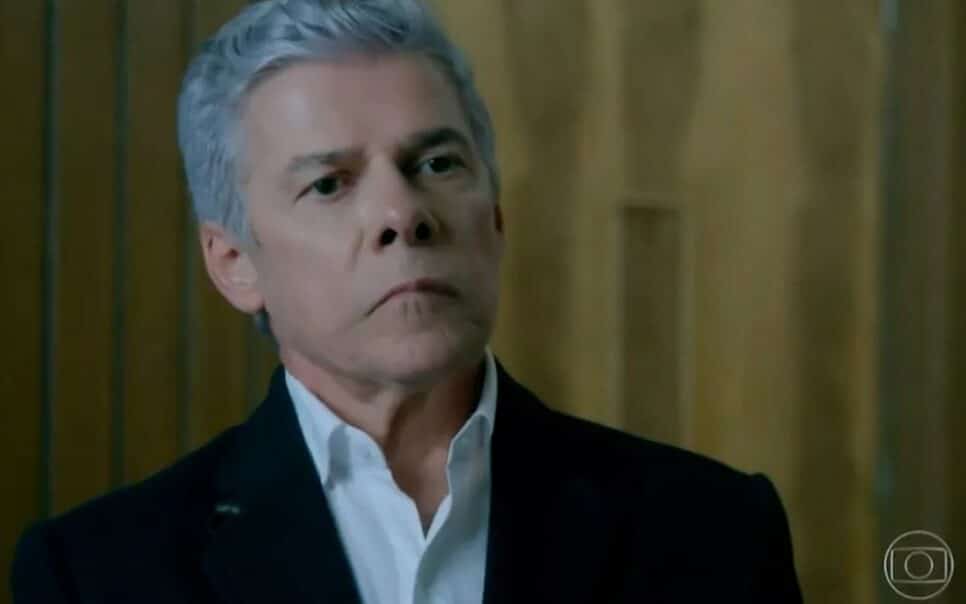 Império: Felipe revela armação de Enrico e enfurece Cláudio (Foto: Reprodução)