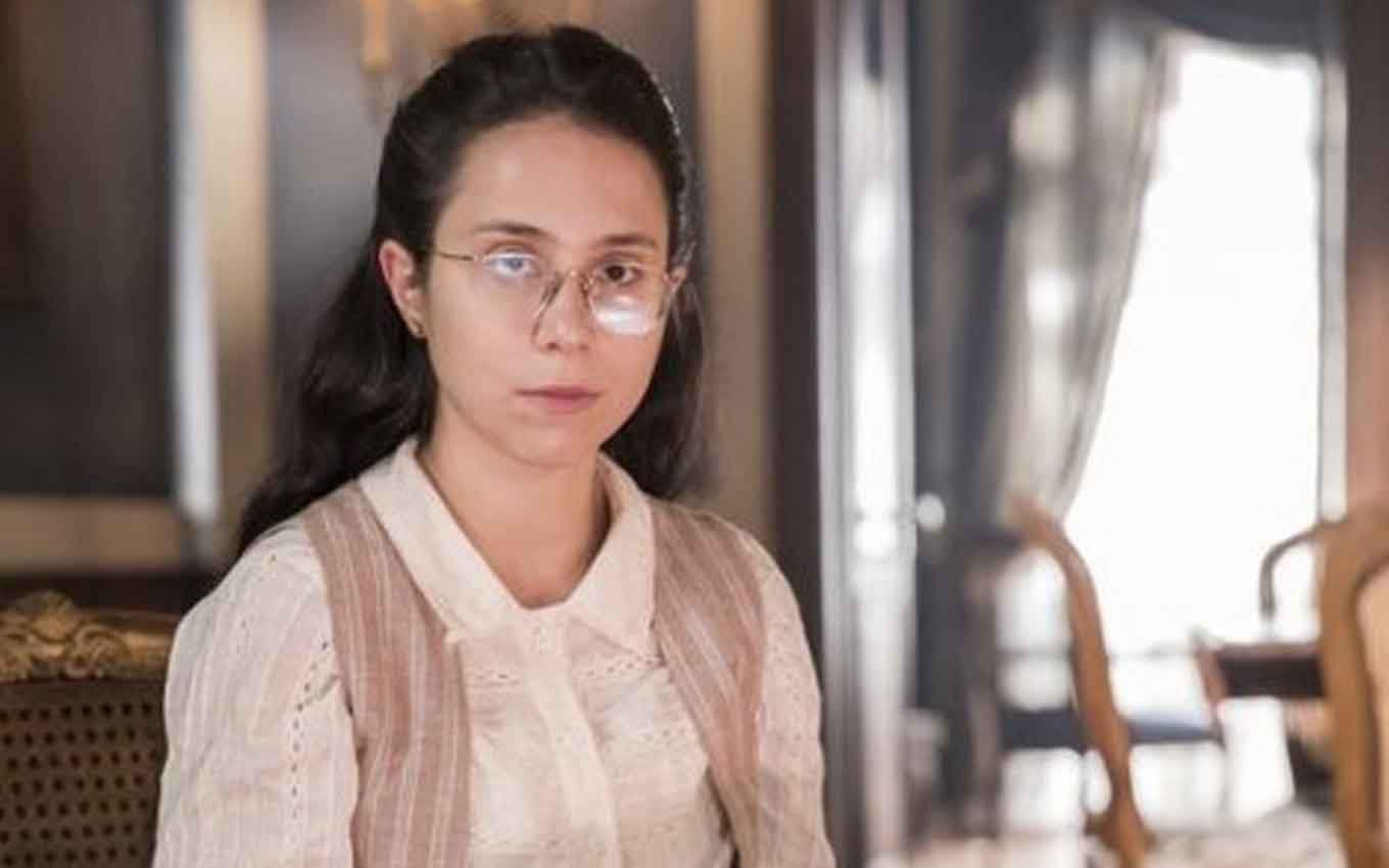 Nélio se apaixona por Dolores na trama da Globo (Reprodução/Globo)