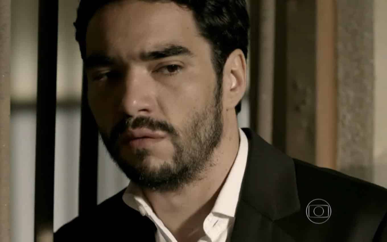 Saiba quem roubou o comendador em Império, ladrão é filho de Zé Alfredo