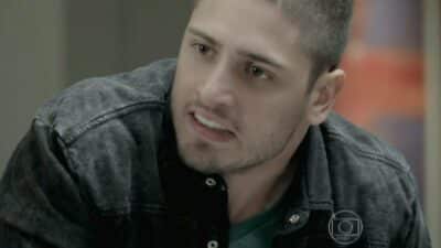 João Lucas (Daniel Rocha) em Império (Foto: Reprodução)