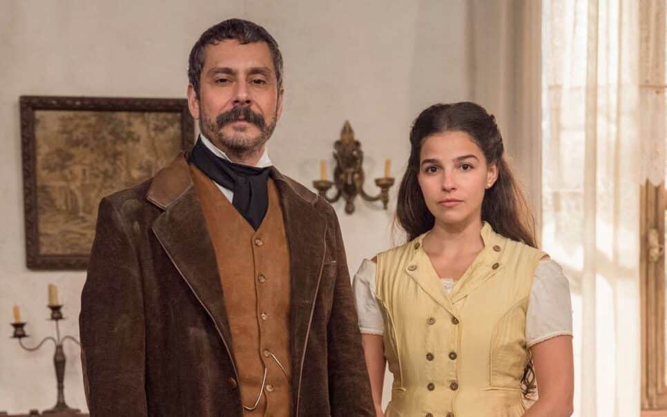 Nos Tempos do Imperador: Pilar se da mal e é caçada por Tonico (Reprodução/Globo)