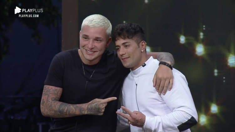 MC Gui e Tiago Piquilo em A Fazenda (Foto: Reprodução)