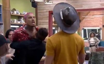 Dynho Alves surta com Rico Melquiades em A Fazenda 2021 (Foto: Reprodução)