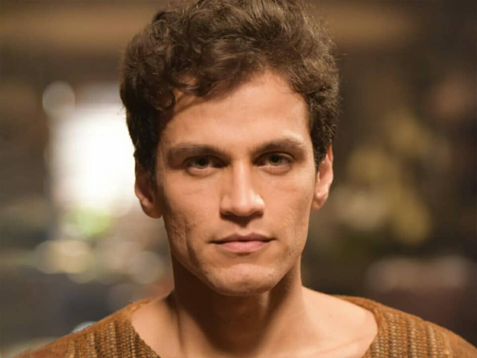 Er (Tiago Marques) em Gênesis (Divulgação/Record TV)