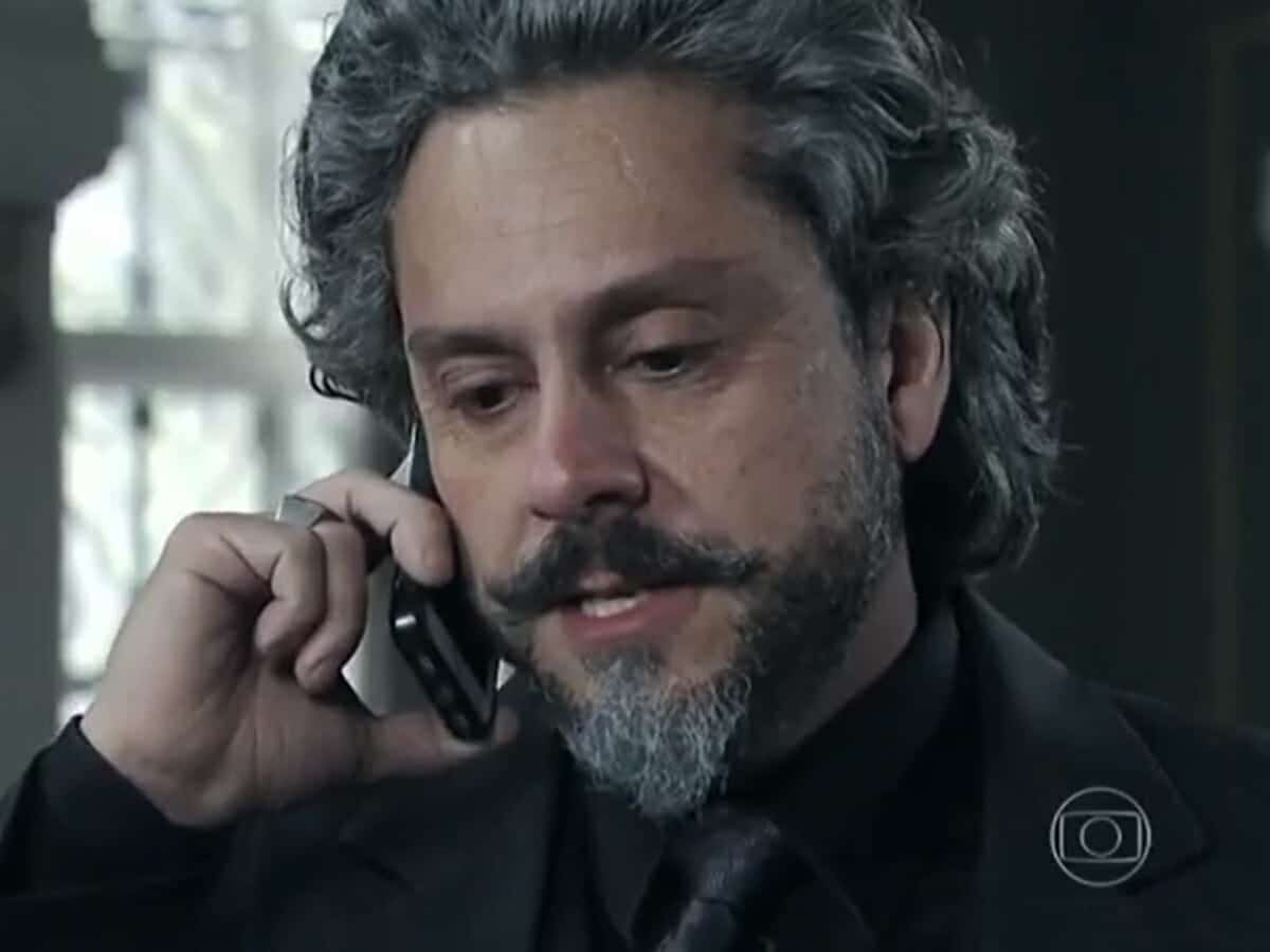 José Alfredo (Alexandre Nero) em Império (Foto: Reprodução)