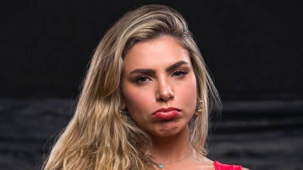 A Fazenda 13: Erika Schneider conta que teve crise de choro após eliminação
