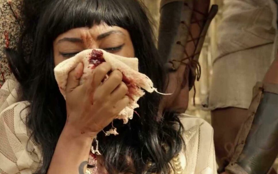 Gênesis: Kéfera flagra Neferíades pedindo esmolas: 'Não vai entrar no mundo dos mortos'