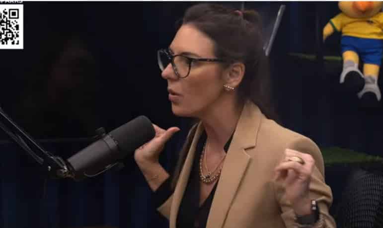 Fora da Globo, Glenda Kozlowski abre o jogo sobre broncas e repreensões na emissora (Reprodução/YouTube)