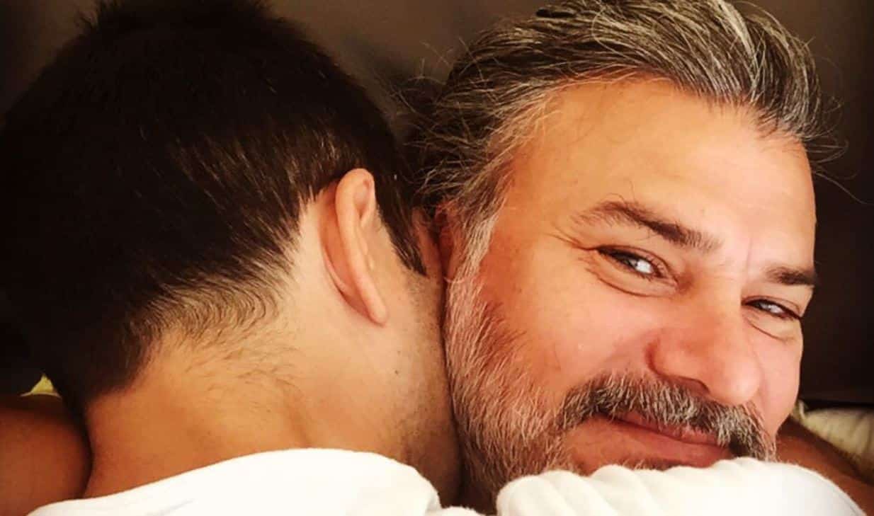 Leonardo Vieira e o marido (Foto: Reprodução)