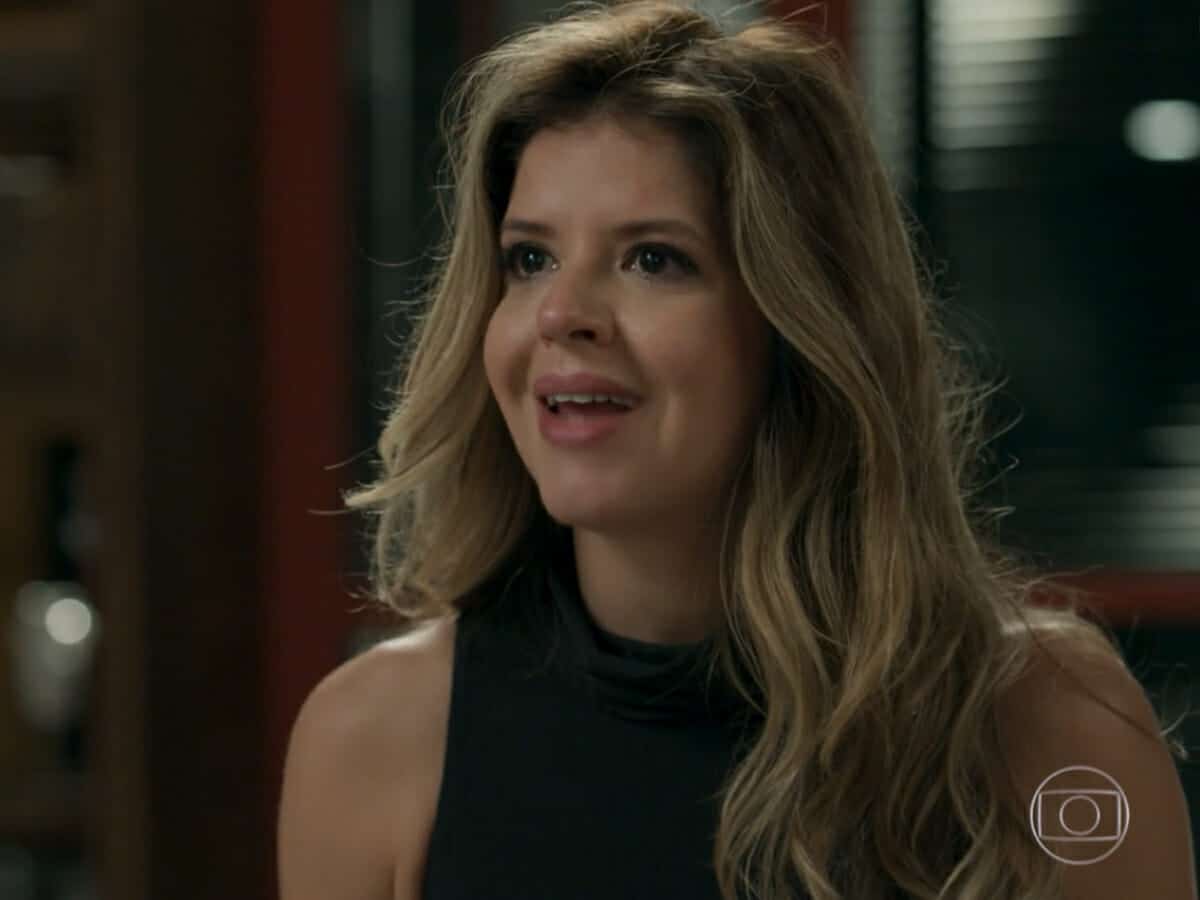 Maria Pia (Mariana Santos) em Pega Pega (Reprodução/TV Globo).