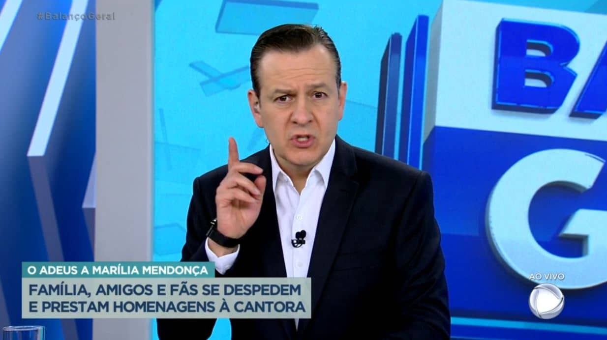 Celso Zucatelli durante cobertura na Record (Foto: Reprodução)