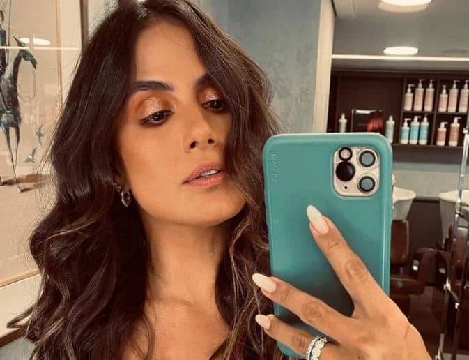 Carol Peixinho mostra antes e depois de sua aparência para os seguidores (Foto: Reprodução)