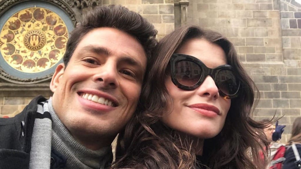 Cauã Reymond e Alinne Moraes em Um Lugar ao Sol (Foto: Reprodção)